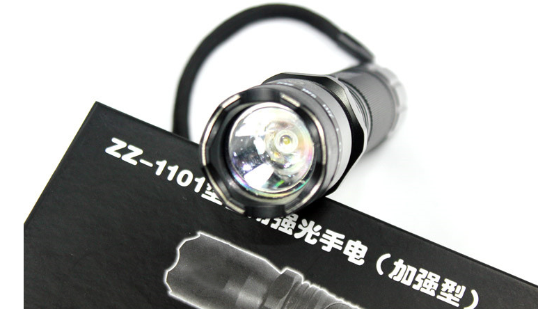防身電擊棒的原理是什么？